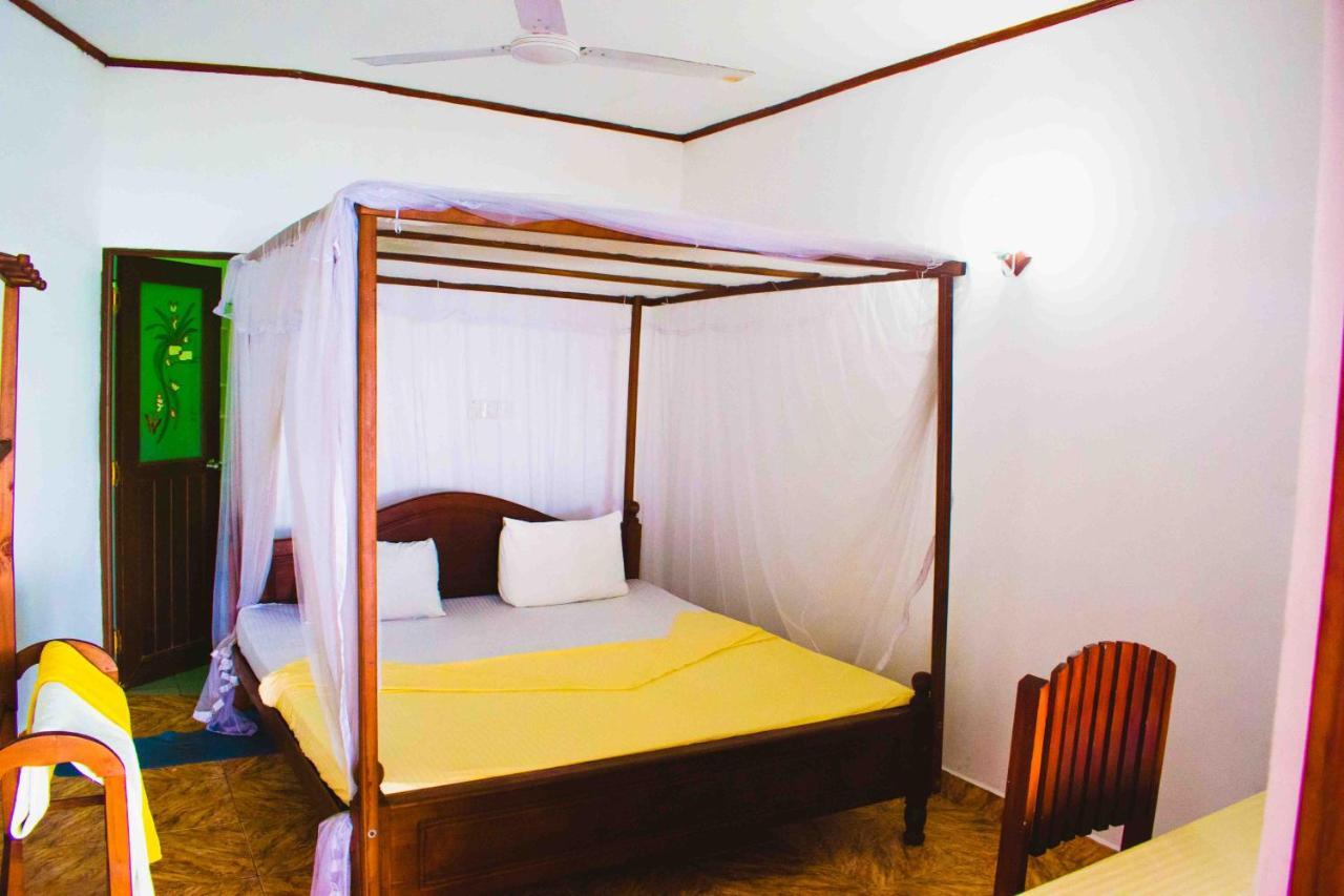 Surfers Paradise Weligama Kültér fotó