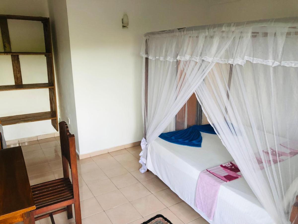 Surfers Paradise Weligama Kültér fotó